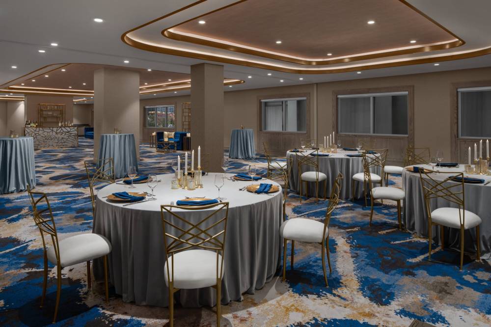 Courtyard By Marriott Calgary Downtown 9