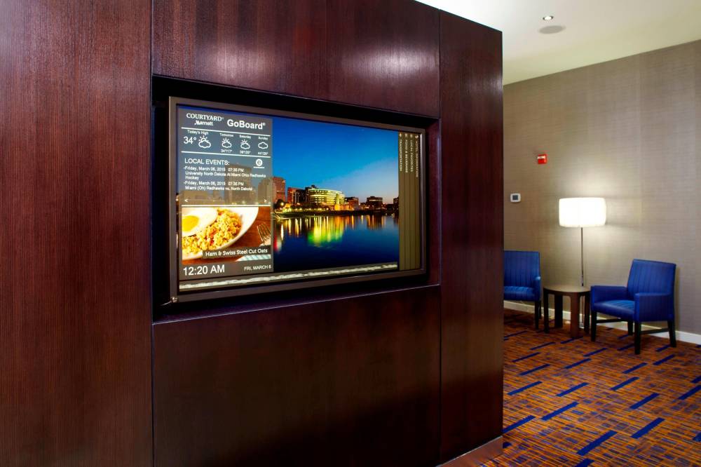 Courtyard By Marriott Dayton-university Of Dayton 2