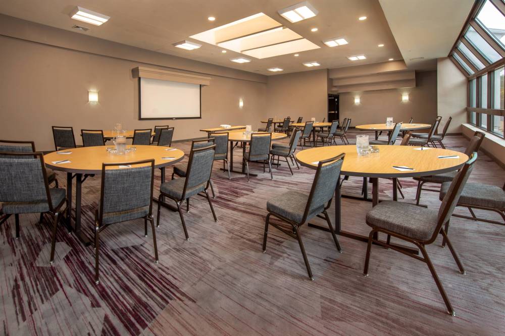 Courtyard By Marriott Dulles Airport Herndon Reston 3