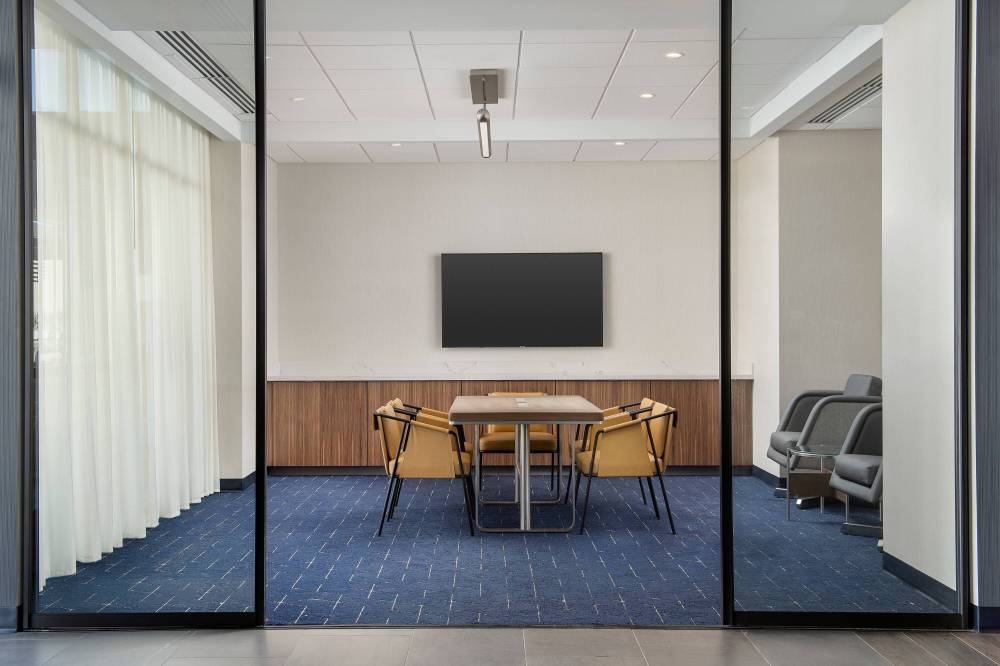 Courtyard By Marriott Indianapolis Plainfield 8