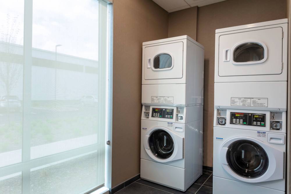 Courtyard By Marriott Indianapolis West-speedway 3