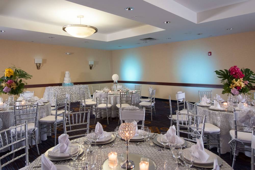 Courtyard By Marriott Miami Coral Gables 8
