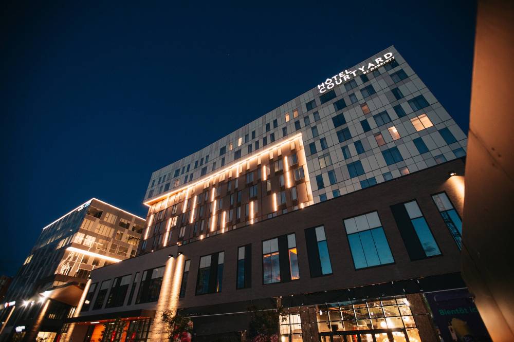 Courtyard By Marriott Montreal Brossard 6