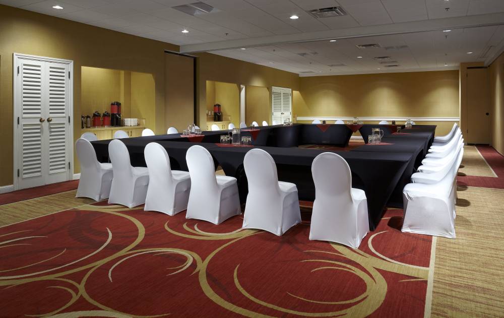 Courtyard By Marriott Ottawa Downtown 10