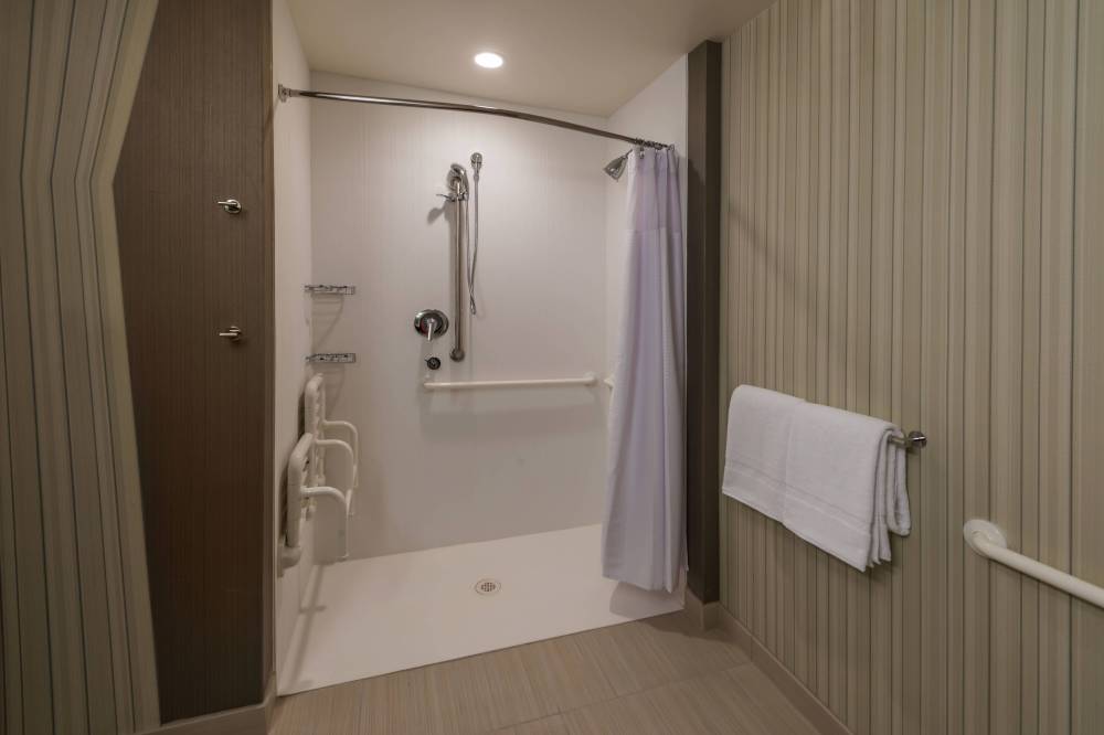 Courtyard By Marriott Reno Downtown Riverfront 4