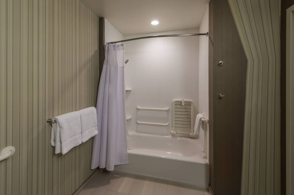 Courtyard By Marriott Reno Downtown Riverfront 3