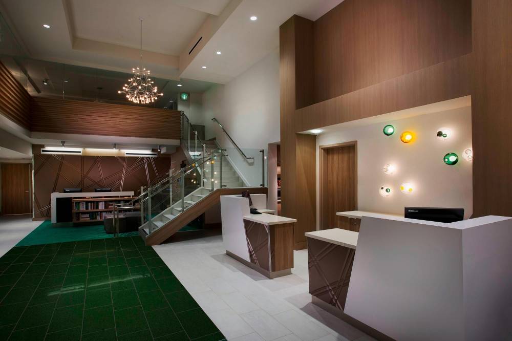 Courtyard By Marriott San Diego Gaslamp-convention Center 8