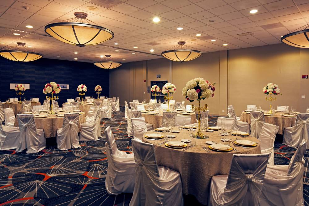 Courtyard By Marriott San Diego Mission Valley Hotel Circle 8