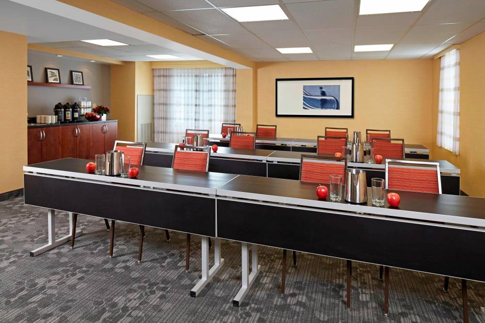 Courtyard By Marriott San Diego Mission Valley Hotel Circle 10