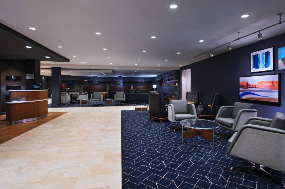 Courtyard By Marriott Scottsdale Old Town 9