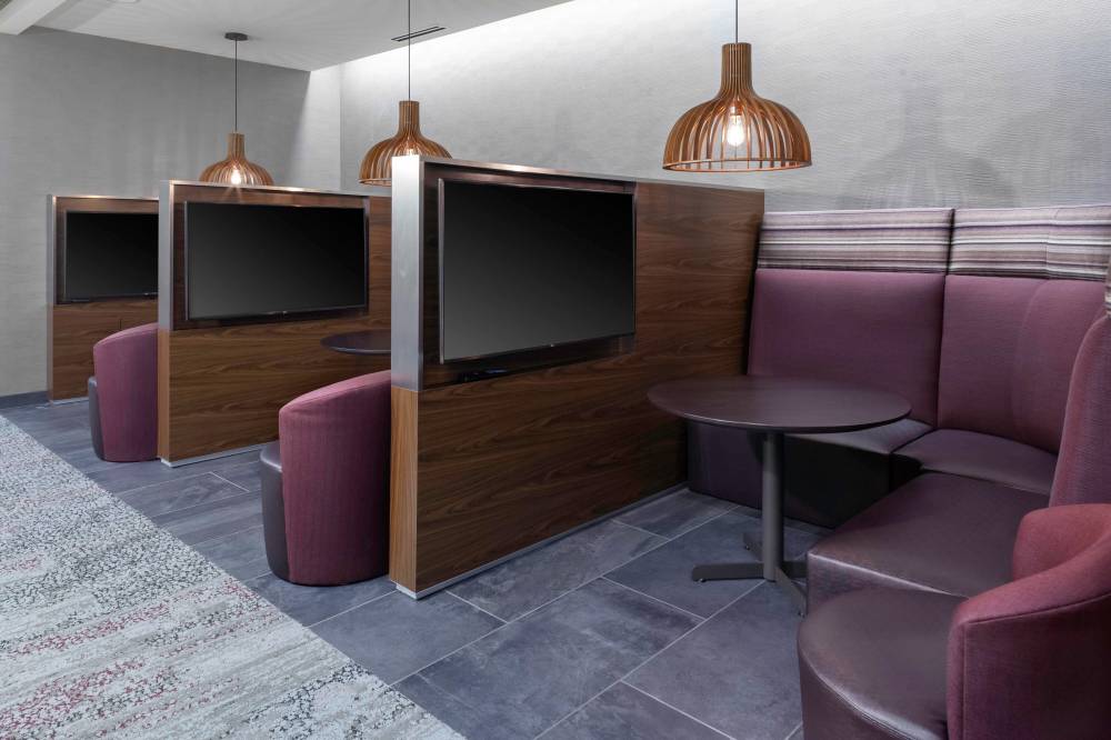 Courtyard By Marriott St Louis West County 6
