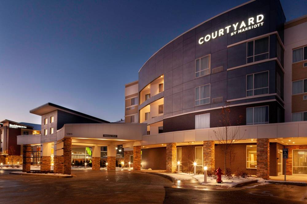 Courtyard By Marriott St Louis West County 4