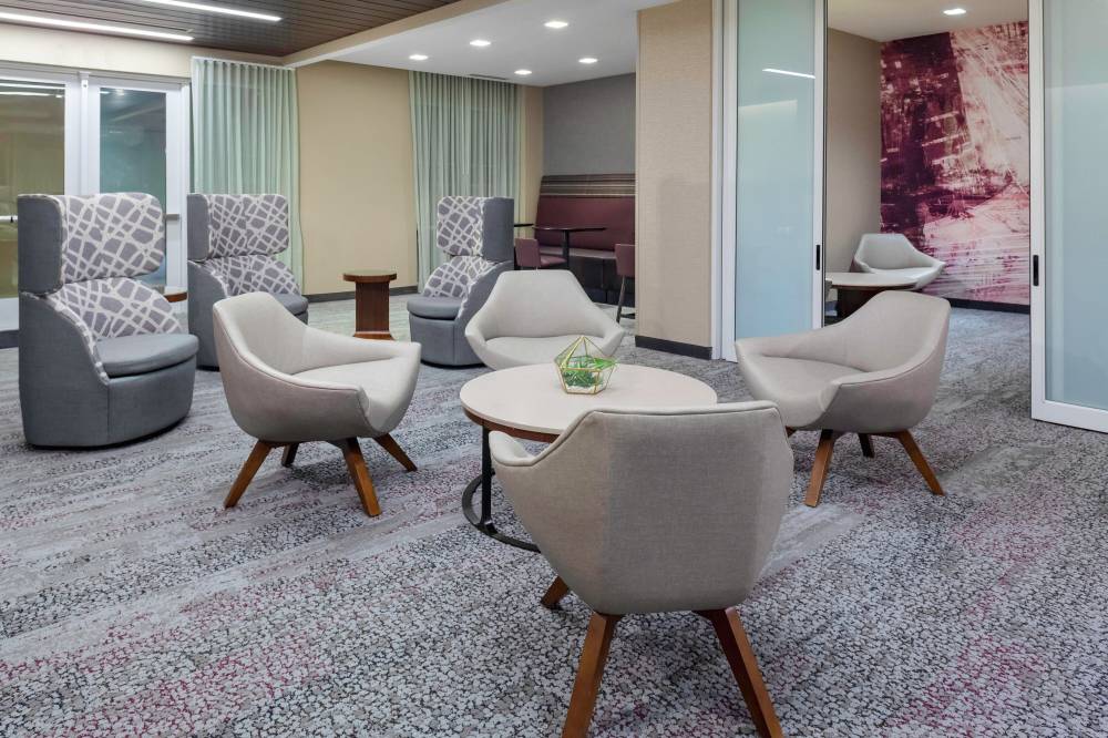 Courtyard By Marriott St Louis West County 10