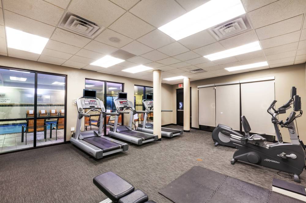Courtyard By Marriott Tulsa Woodland Hills 9