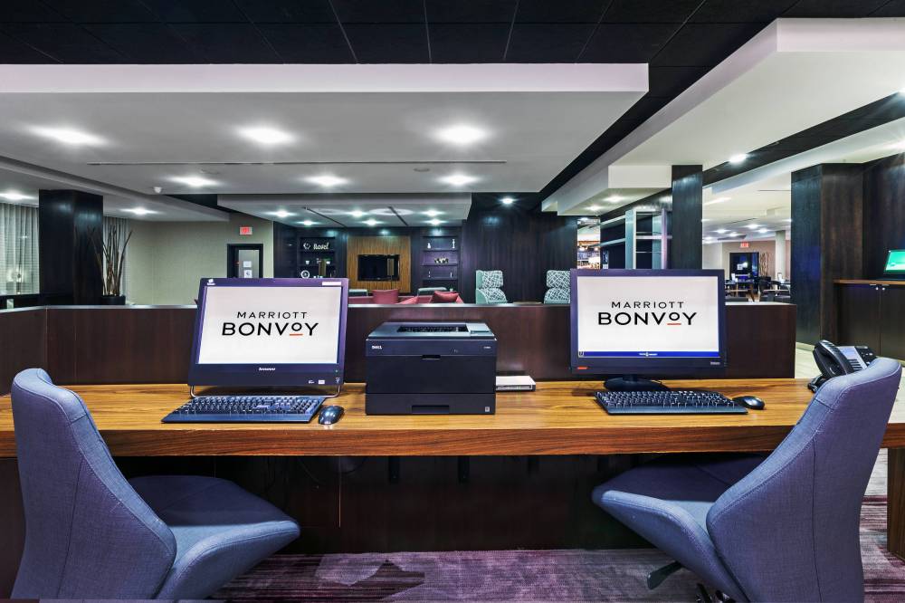 Courtyard By Marriott Tulsa Woodland Hills 5