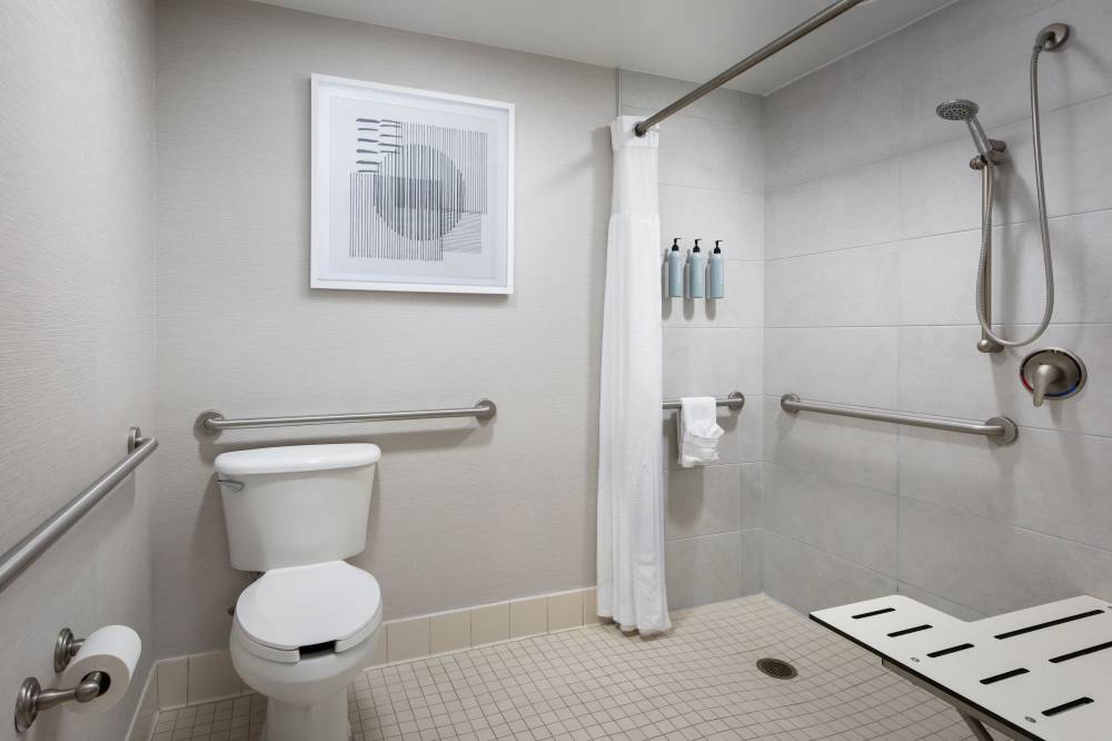 Courtyard By Marriott Wichita At Old Town 5