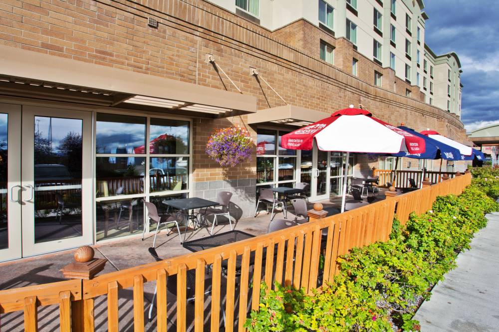 Crowne Plaza Anchorage Midtown 10