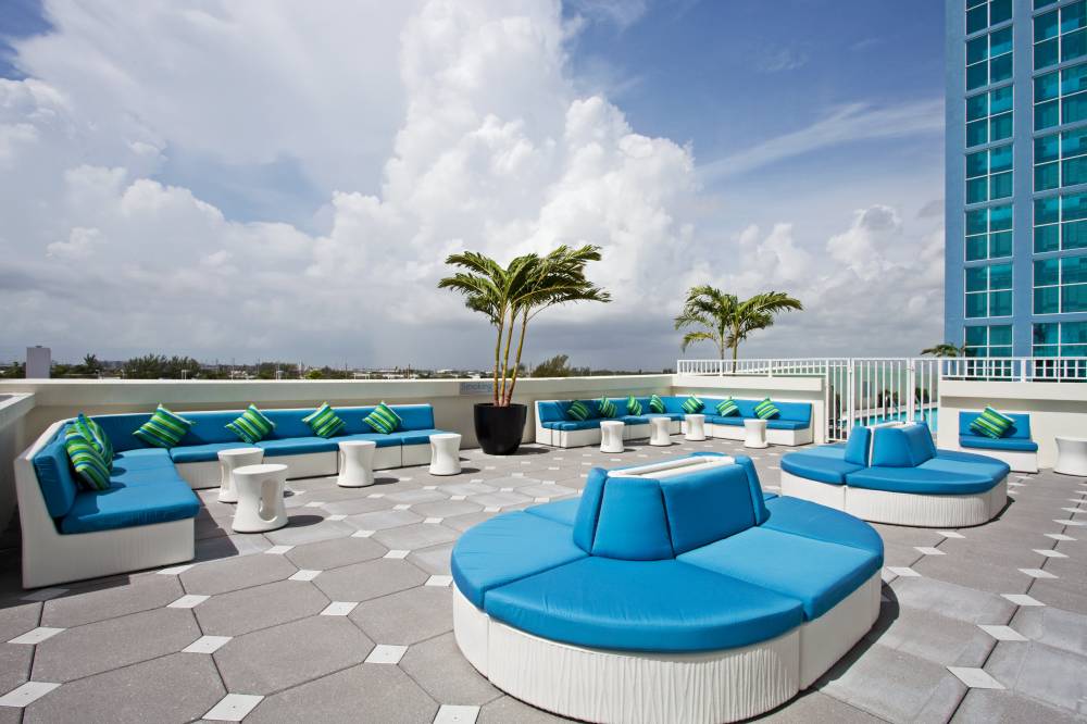 Crowne Plaza Arpt Cruise 3