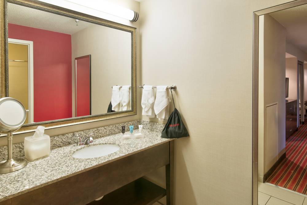 Crowne Plaza Union Station Dtw 6