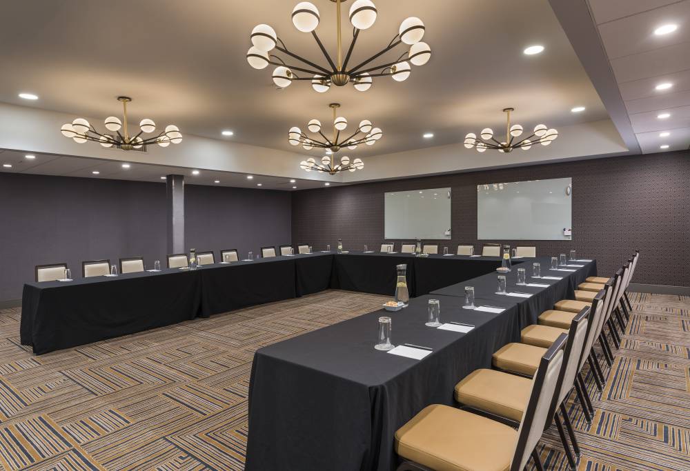 Crowne Plaza Warwick 13