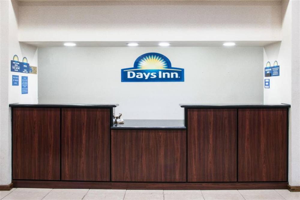 Days Inn By Wyndham Central San Antonio Nw Medical Center 3