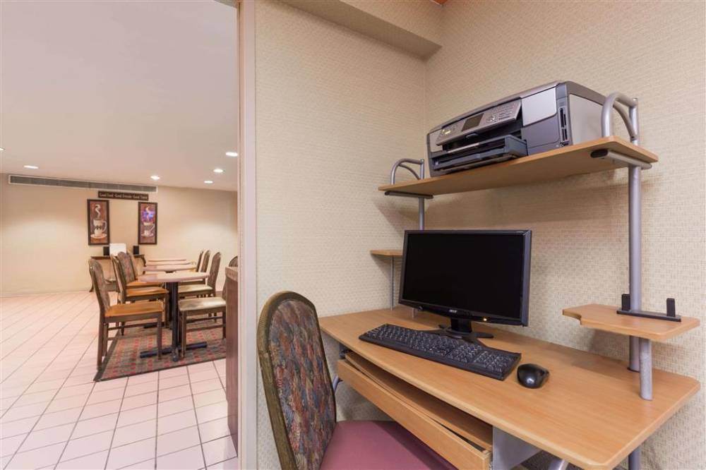 Days Inn By Wyndham West Des Moines / Clive 4