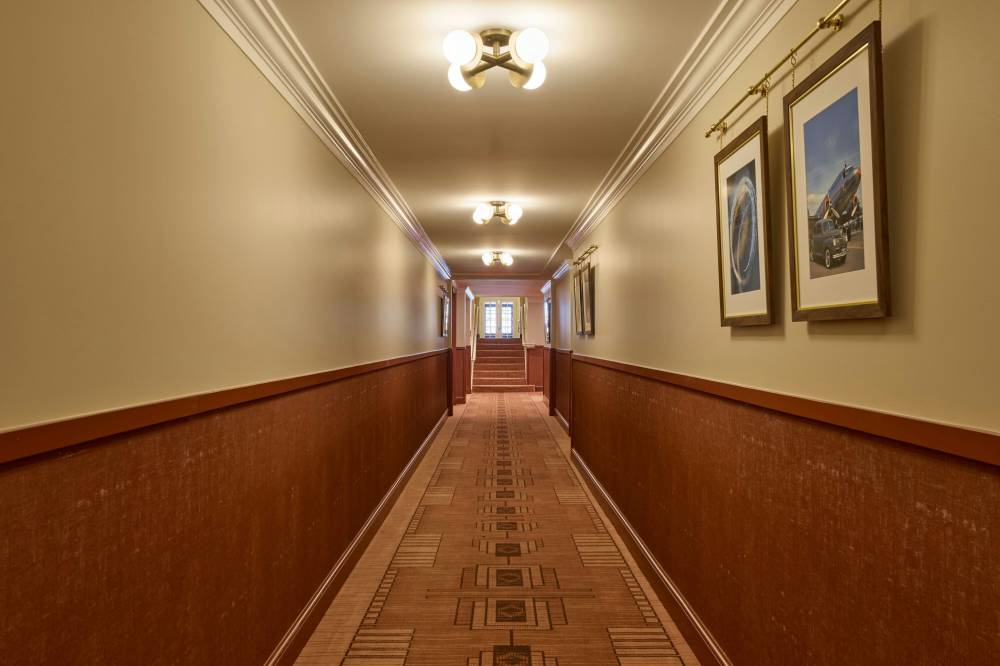 Dearborn Inn Autograph Collection 5