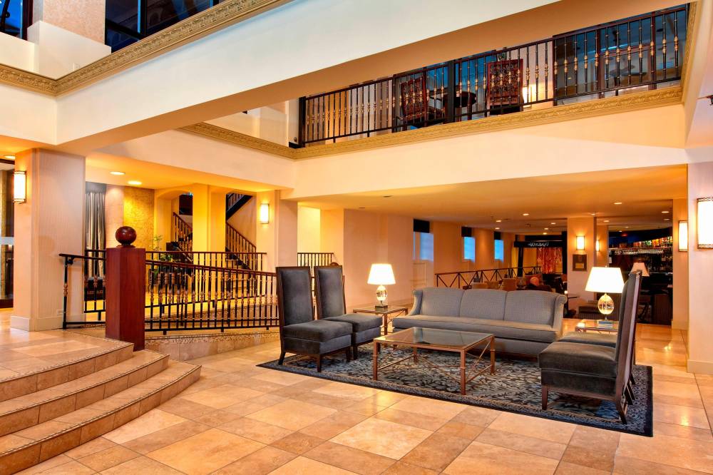 Delta Hotels By Marriott Bessborough 6