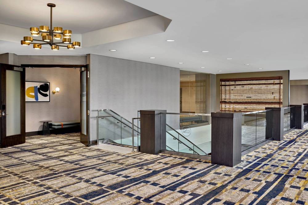 Delta Hotels By Marriott Calgary Downtown 4