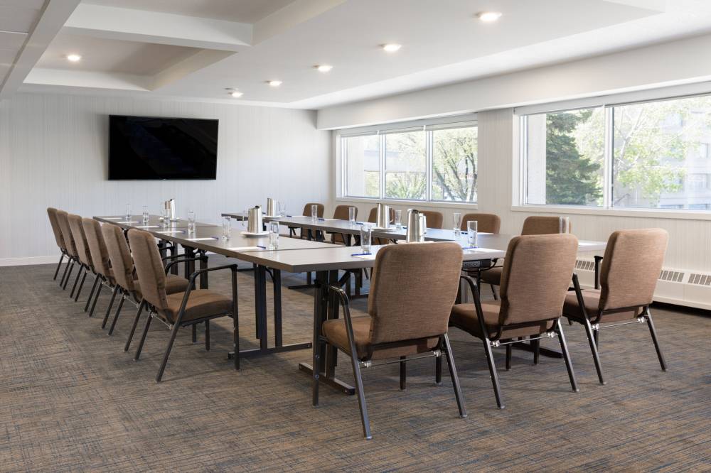 Delta Hotels By Marriott Calgary South 6