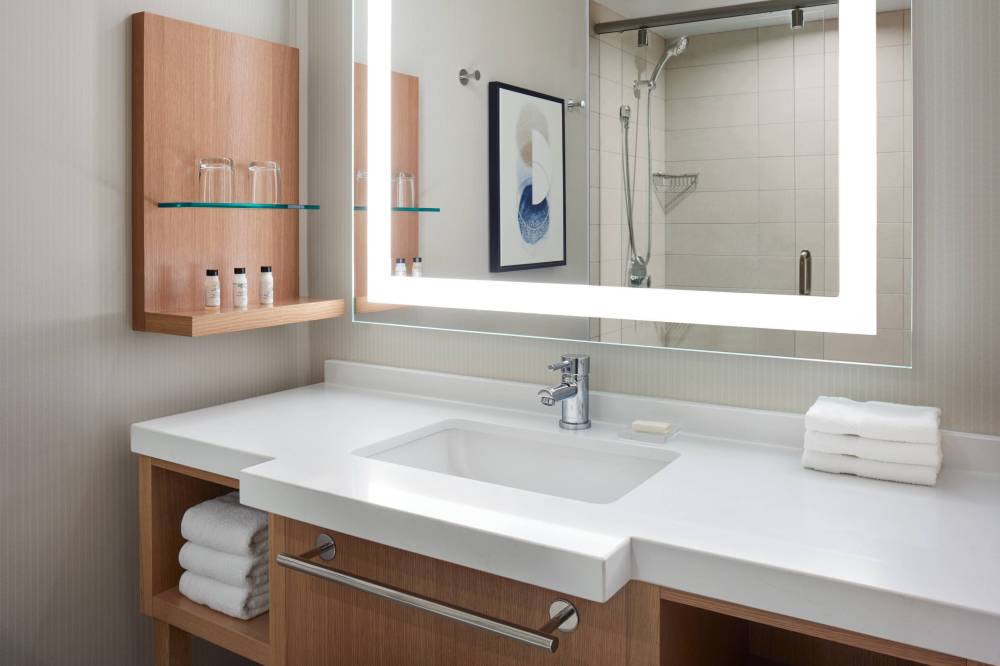 Guest Bathroom - Vanity