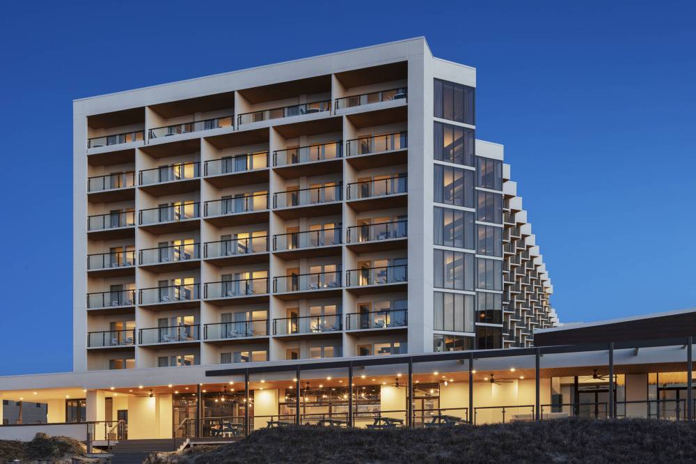 Delta Hotels By Marriott Virginia Beach Bayfront Suites 5