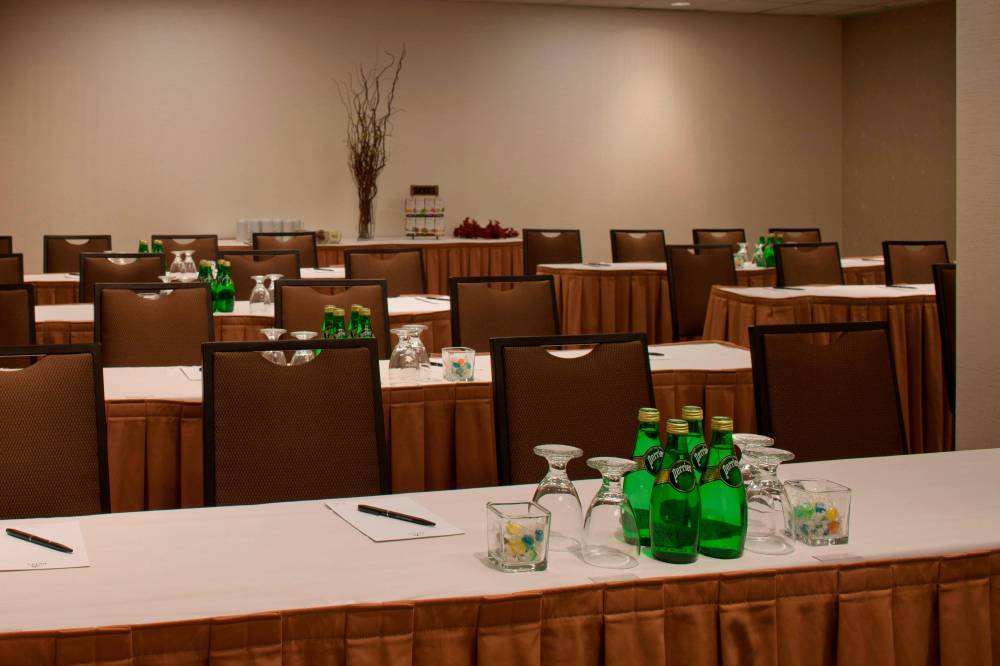 Delta Hotels By Marriott Winnipeg 10
