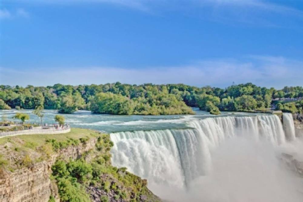 Di Suitesniagara Falls Buffalo 2