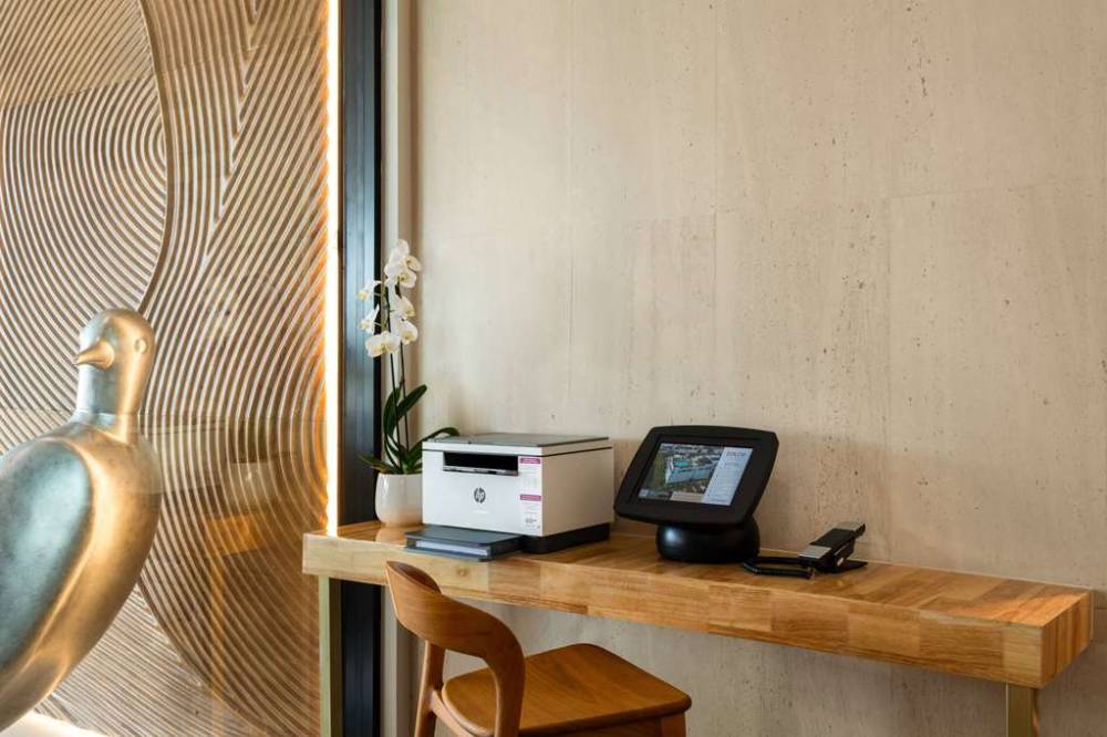 Dolce By Wyndham Hollywood 7