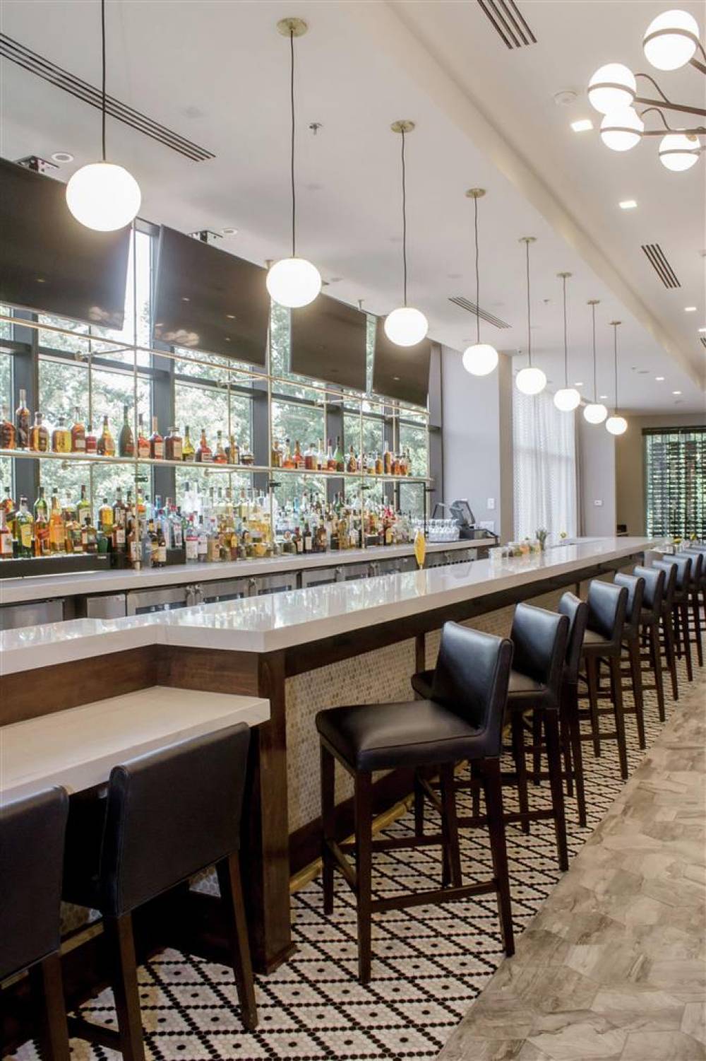Doubletree By Hilton Charlottesville 5