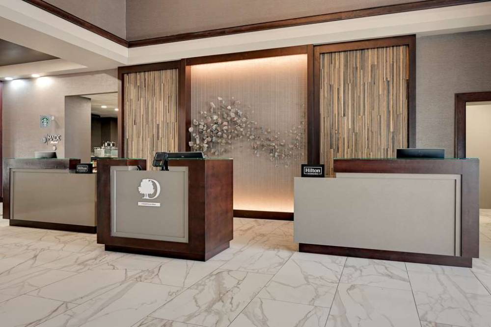 Doubletree By Hilton Denver International Airport 3