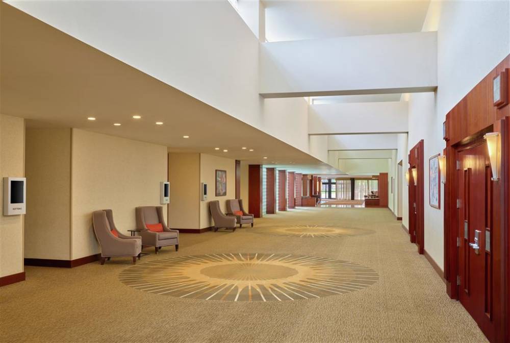 Doubletree By Hilton Houston Intercontinental Airport 2