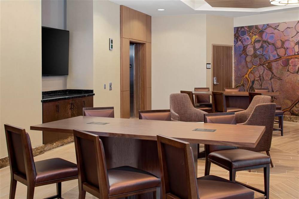 Doubletree By Hilton Irvine-spectrum 3
