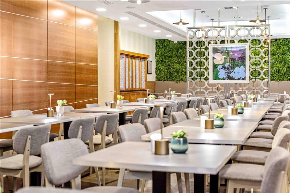 Doubletree By Hilton London Kensington 4