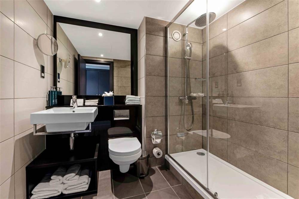Doubletree By Hilton London Kensington 6