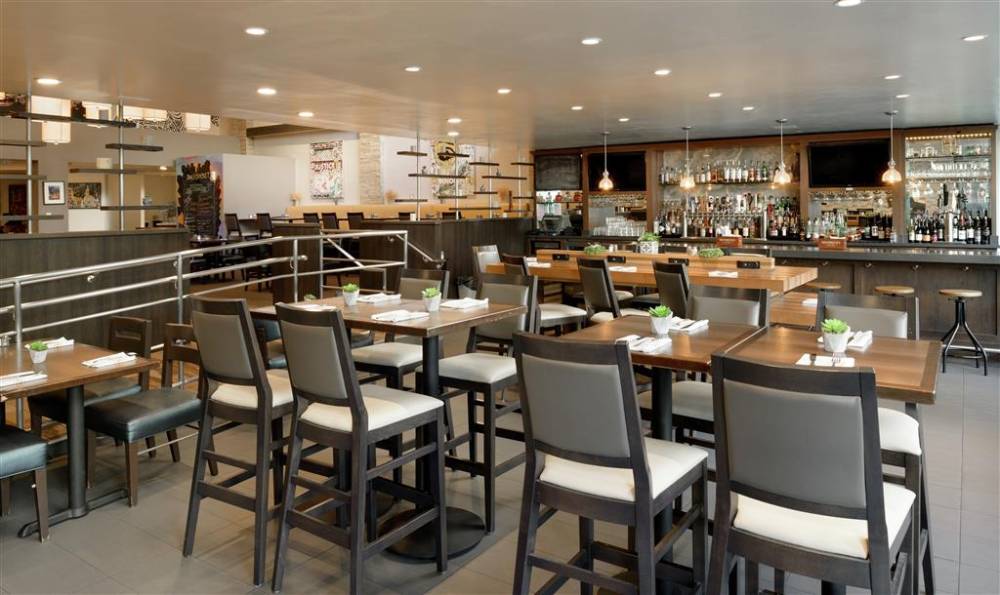 Doubletree By Hilton Los Angeles Downtown 3