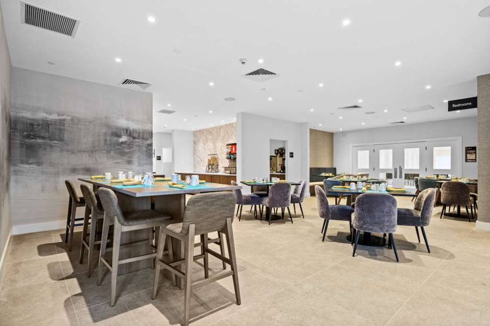 Doubletree By Hilton New York Jfk Airport 3