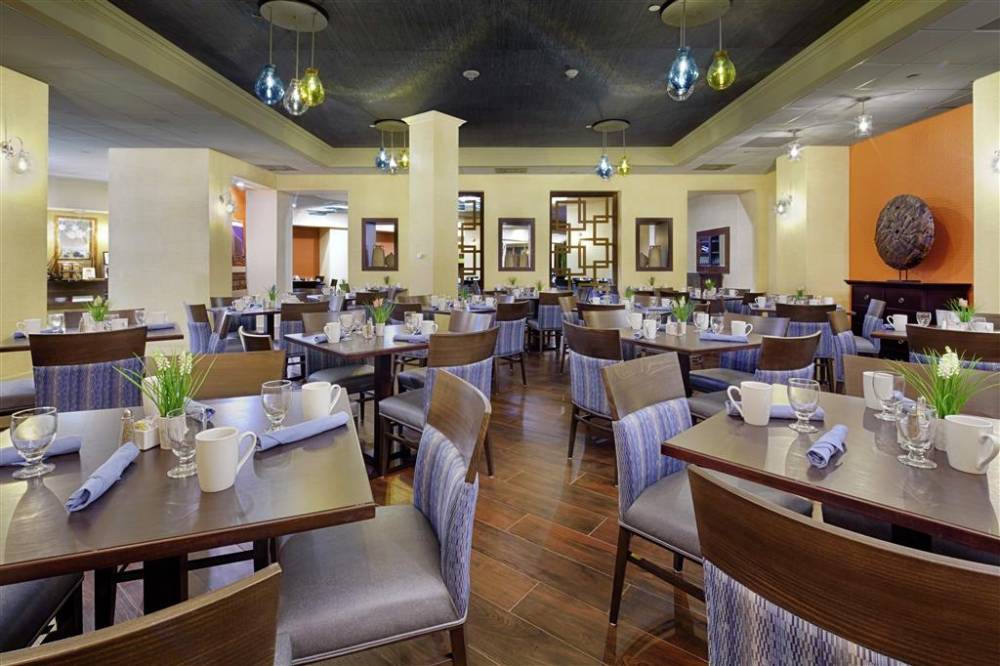 Doubletree By Hilton Orlando Downtown 7