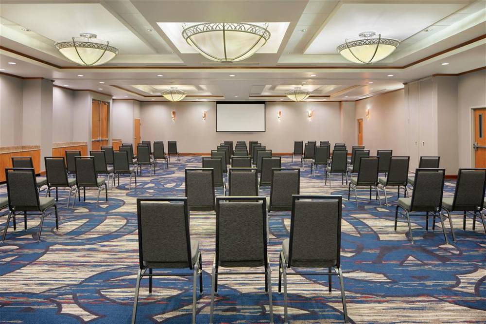 Doubletree By Hilton Richmond Airport 2