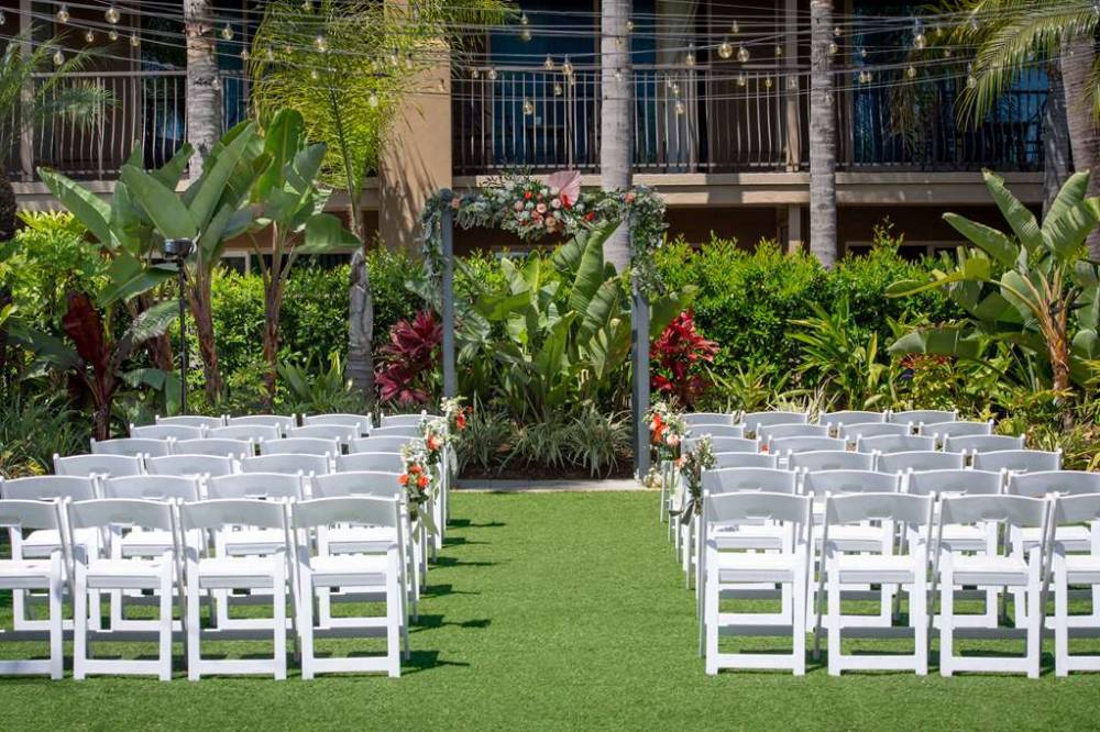 Doubletree By Hilton San Diego Bayside 2