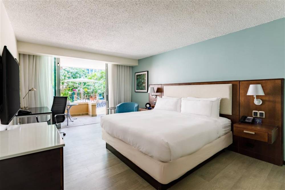 Doubletree By Hilton San Juan 7