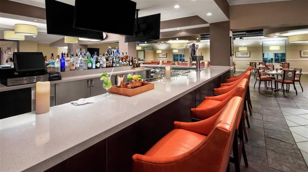 Doubletree By Hilton Sunrise-sawgrass Mills 4