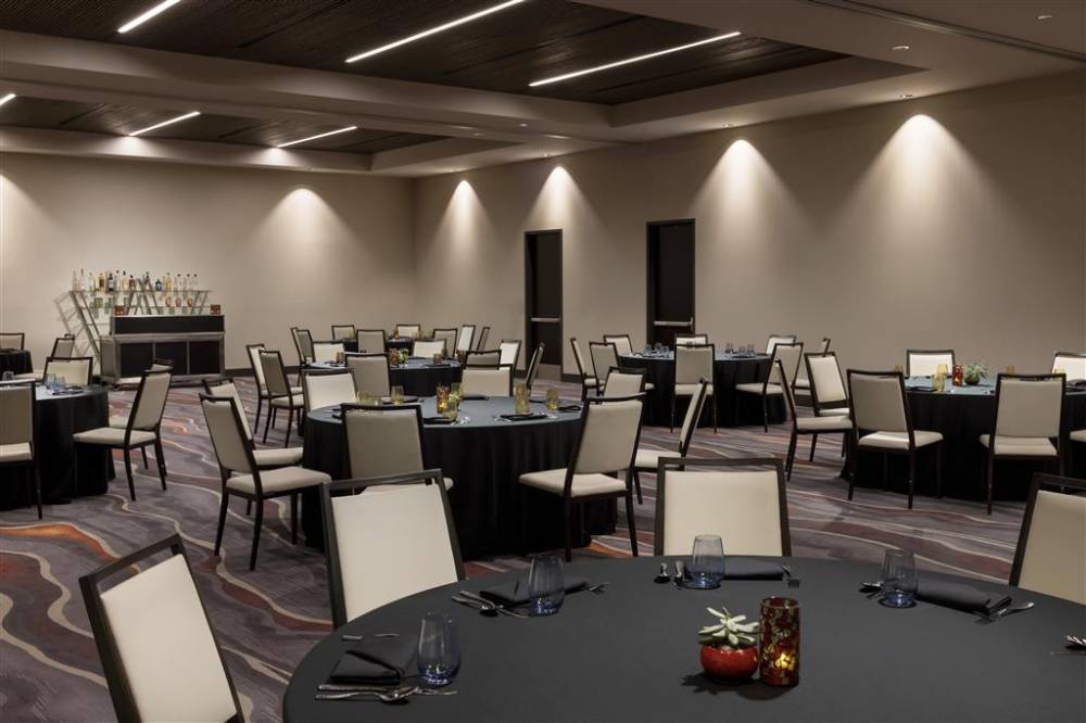 Doubletree By Hilton Tucson Downtown Convention Center 2