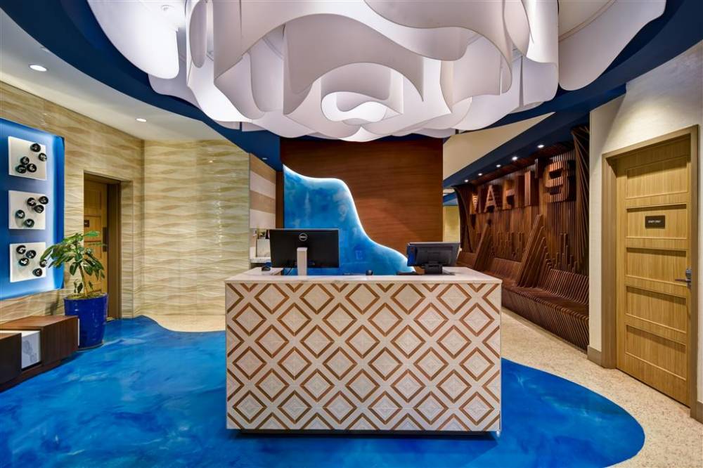Doubletree By Hilton Virginia Beach Oce 3